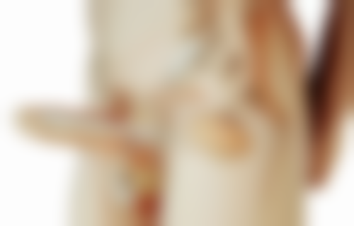 激光治疗修复痤疮疤痕的原理是什么？有哪些激光类型？