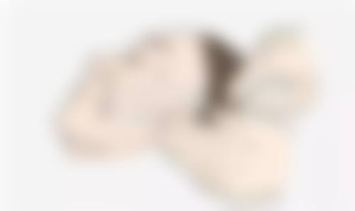 眼袋重可以用冰敷吗？揭秘冰敷对眼袋的真实效果与注意事项！冰敷频率和时长怎么把握？ 