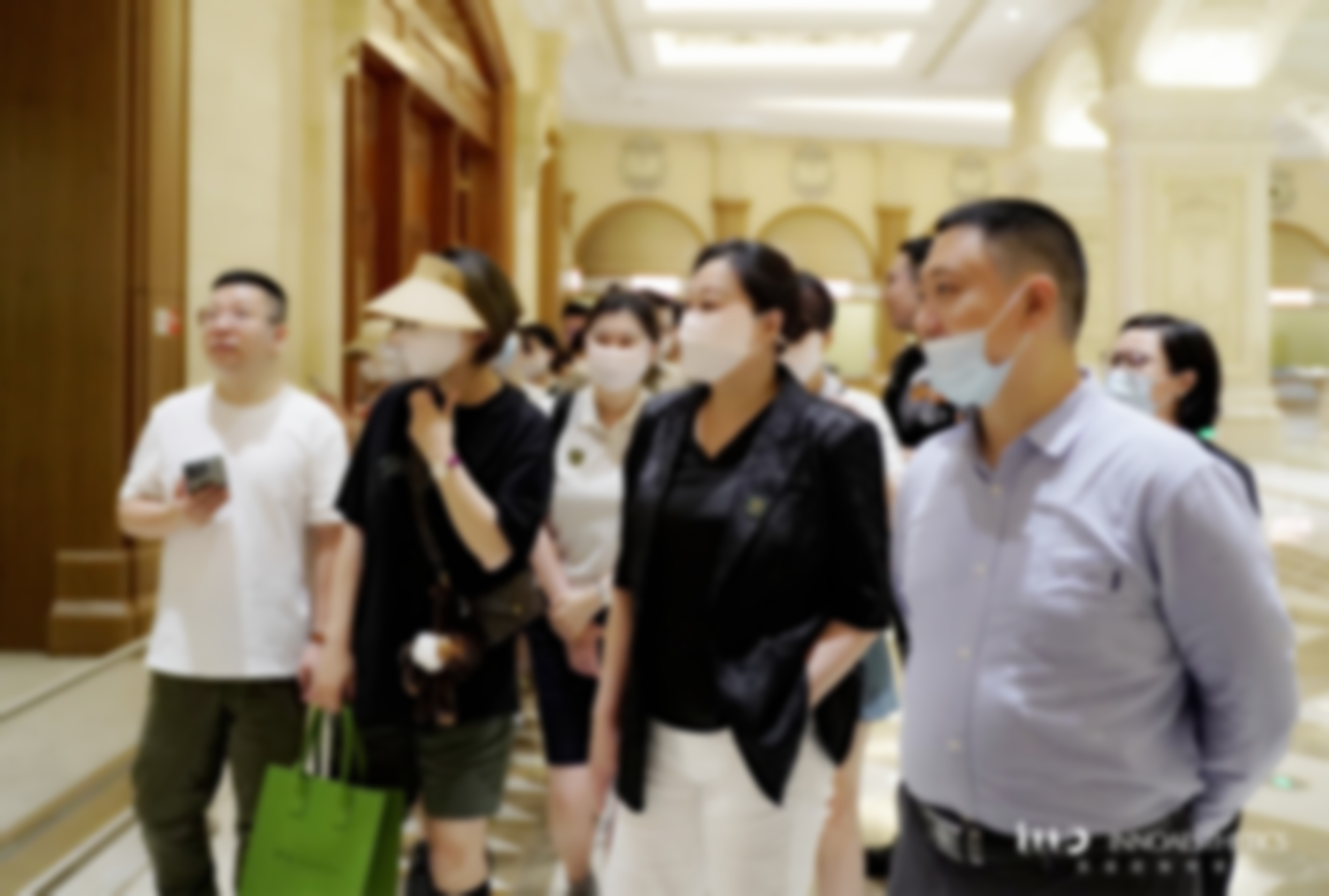 宁波鄞州拾壹逐光医疗美容诊所吴霞：患者口碑反映专精水准