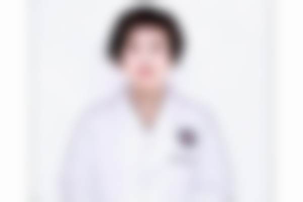 许昌丽娜医疗整形美容门诊部晁四福医生患者评价