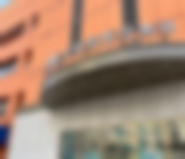 北京蕾士悦容医疗美容门诊部厚唇改薄项目7800元起，享多步服务与免费福利 