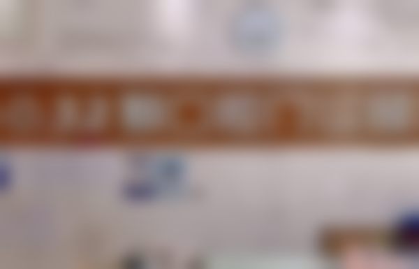 洛阳32颗口腔门诊部洛阳32颗口腔前台