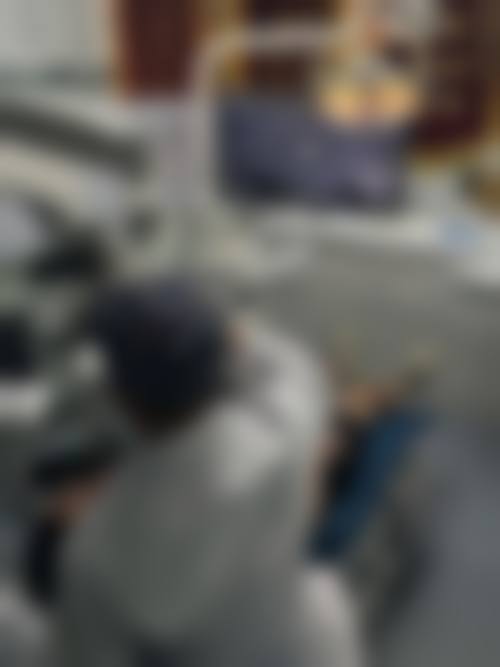 特色科室与项目：精细解决各类牙齿问题